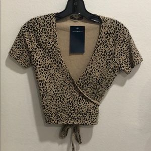 Brandy Melville wrap top